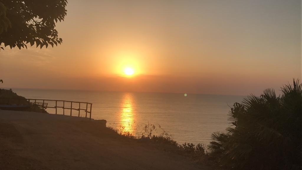 Casa Elvira Bed & Breakfast Isola Di Capo Rizzuto Екстериор снимка