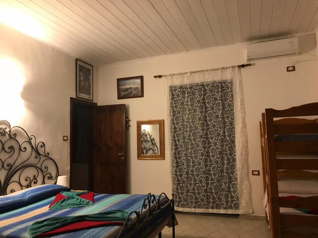 Casa Elvira Bed & Breakfast Isola Di Capo Rizzuto Екстериор снимка